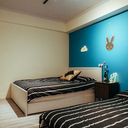 Bird Series Backpacker輕隔間背包客 Leilighet Tainan Eksteriør bilde